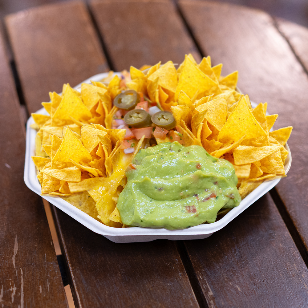 Genieße unsere Nachos als Vorspeise oder Snack für zwischendurch.