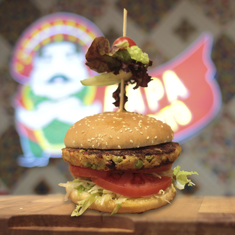 Der PAPA BURRITO Hamburger macht den amerikanischen Klassiker – mexikanisch pikant.