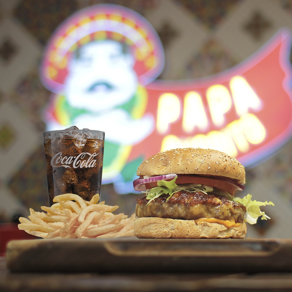 Der PAPA BURRITO Hamburger macht den amerikanischen Klassiker – mexikanisch pikant.
